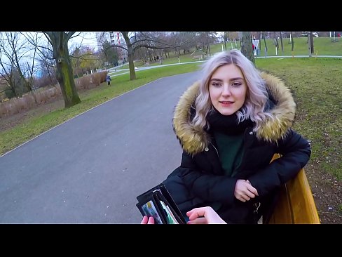 ❤️ Swallows hot cum coigreach airson airgead - blowjob anns a 'phàirc le Eva Elfie ❤❌  Pornografach  aig porn gd.yespornpics-com.ru